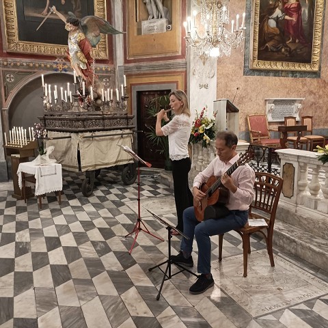 Silvia Schiaffino, flauto Renato Procopio, chitarra