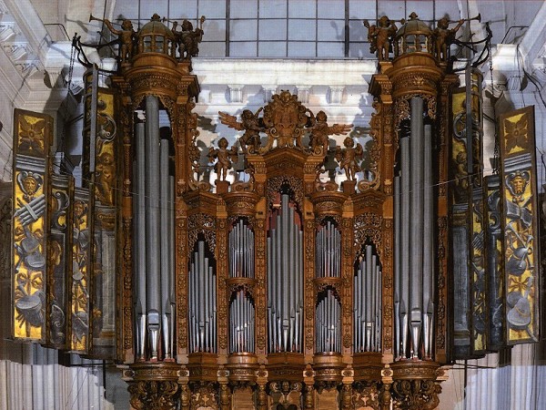Organo Hermans 1656/60–Bianchi 1853–Lingiardi 1905